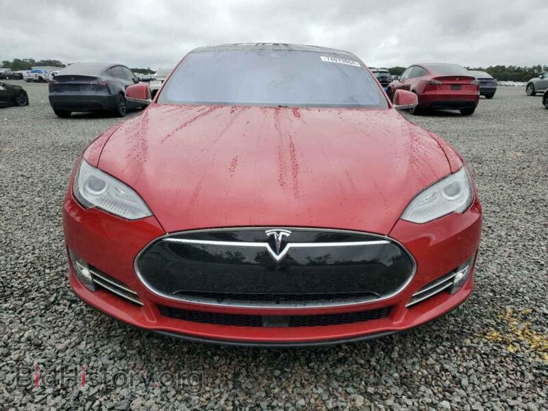2016 Tesla MODEL S (VIN 5YJSA1E20GF128787) — фото 5 из 13
