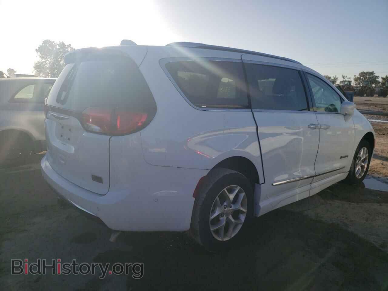 2020 CHRYSLER PACIFICA - VIN: 2C4RC1EG7LR126103 - Фото 3