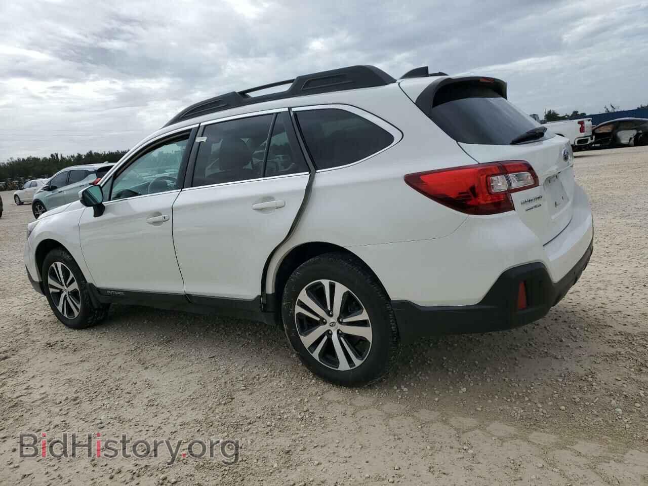2019 SUBARU OUTBACK - VIN: 4S4BSANC0K3338314 - Фото 2
