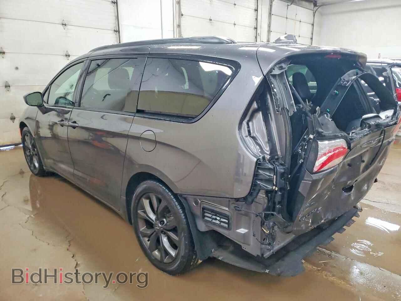 2018 CHRYSLER PACIFICA - VIN: 2C4RC1BG4JR178113 - Фото 2