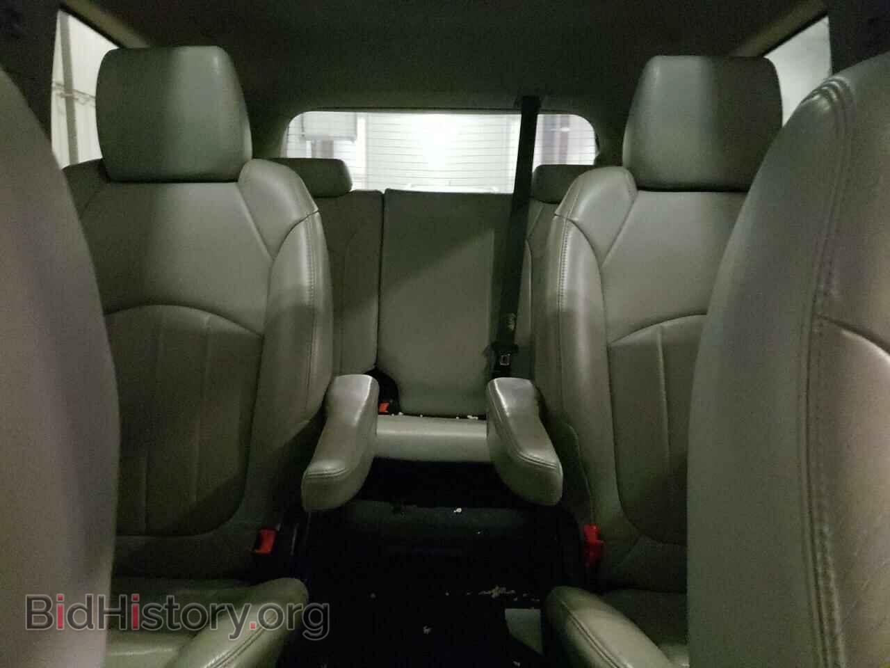 2011 CHEVROLET TRAVERSE - VIN: 1GNKVLED7BJ245700 - Фото 10
