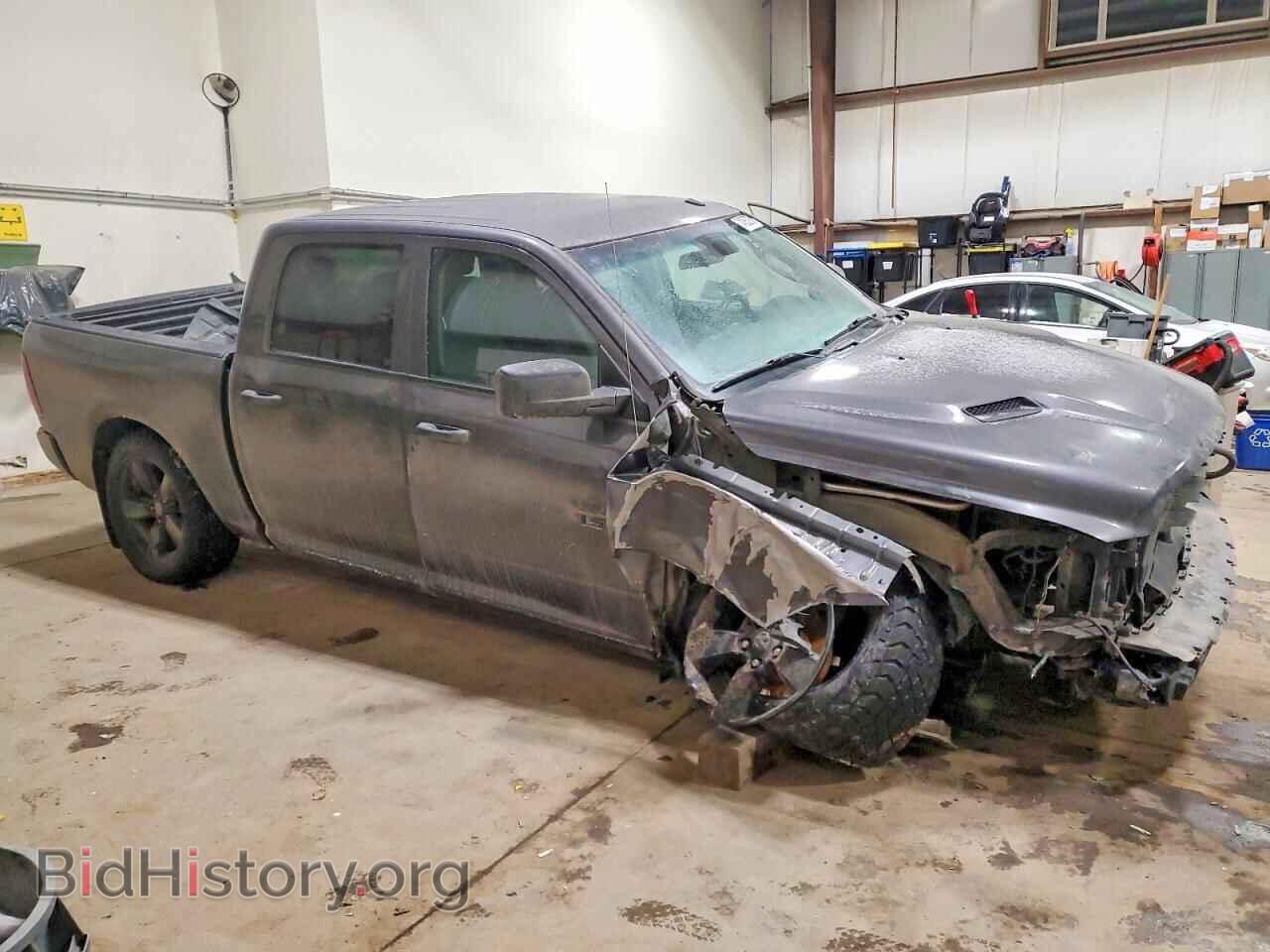 2019 RAM 1500 - VIN: 3C6RR7KT2KG617709 - Фото 4