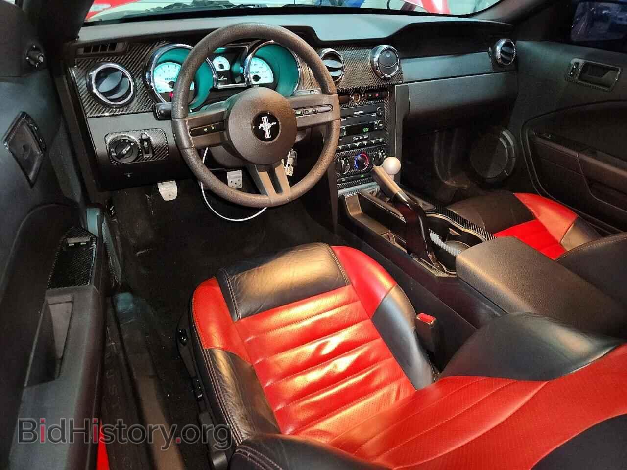 2005 FORD MUSTANG - VIN: 1ZVFT82H755141206 - Фото 8