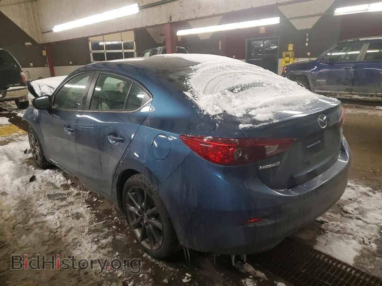 2018 MAZDA 3 - VIN: 3MZBN1V30JM169143 - Фото 2