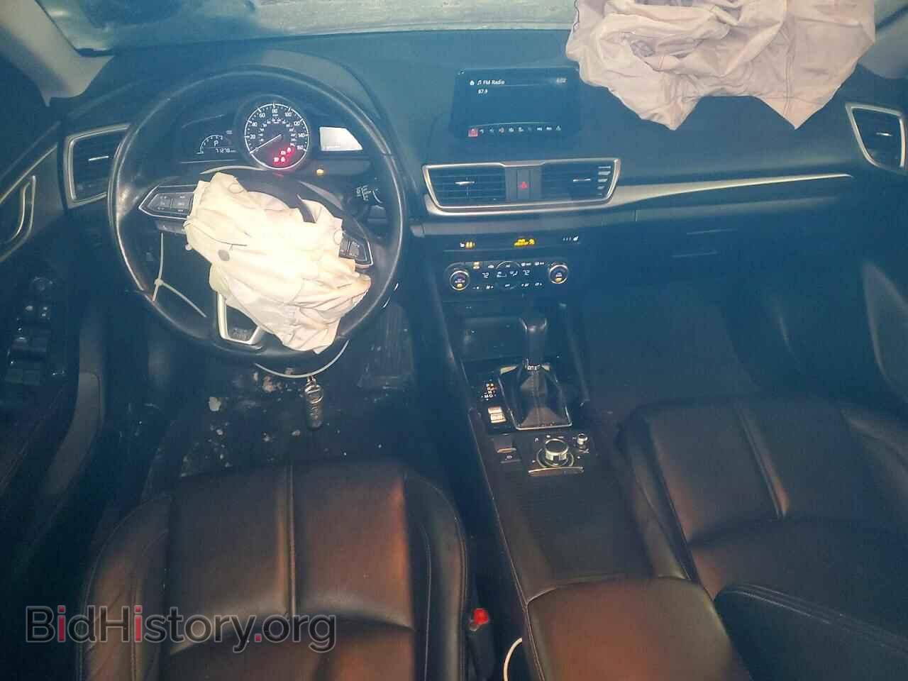 2018 MAZDA 3 - VIN: 3MZBN1V30JM169143 - Фото 8