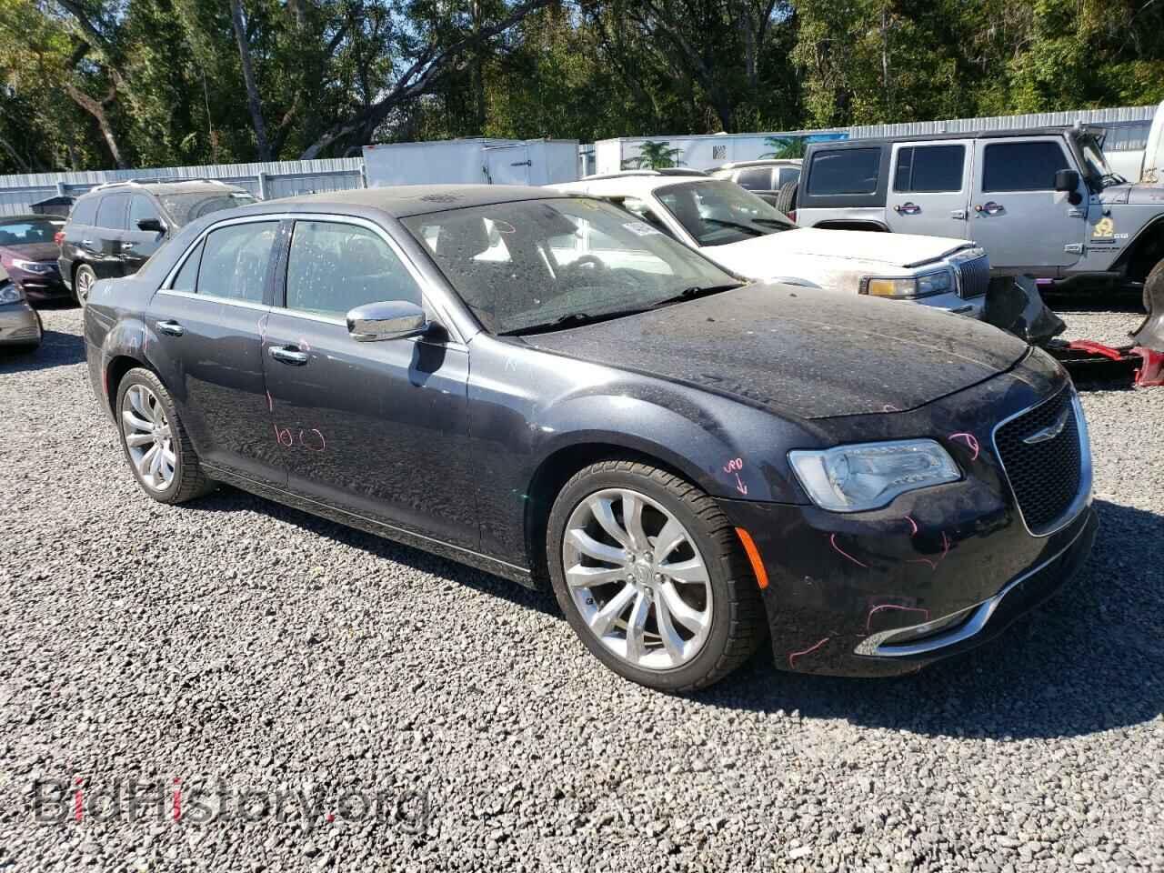 2017 CHRYSLER 300 - VIN: 2C3CCAET2HH628750 - Фото 4