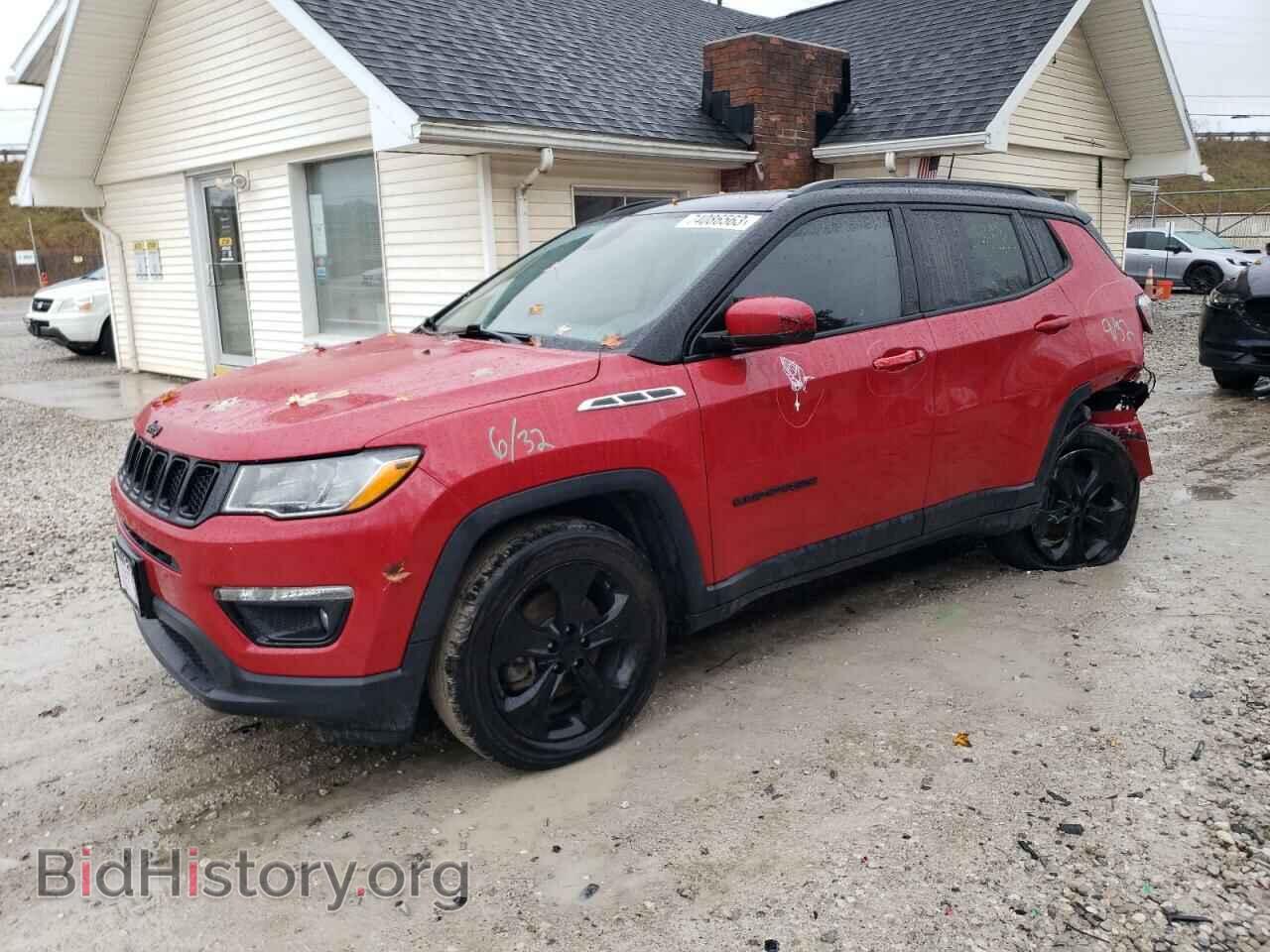 Фотография 3C4NJDBB3JT313329 - JEEP COMPASS 2018