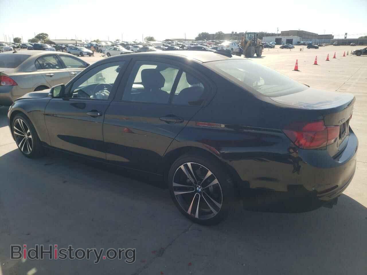 2018 BMW 3 SERIES - VIN: WBA8B9C57JEE80809 - Фото 2