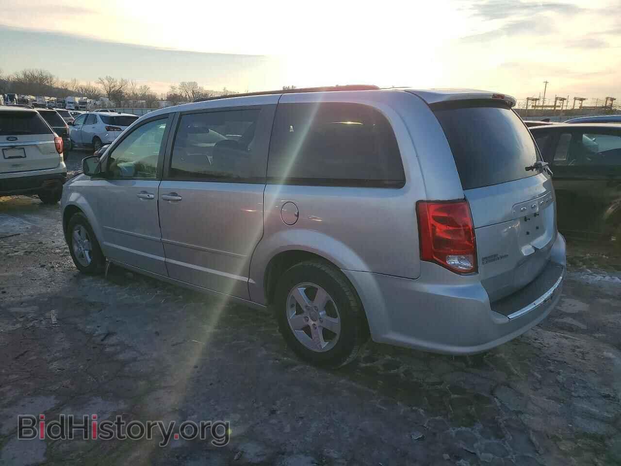 2012 DODGE CARAVAN - VIN: 2C4RDGCG8CR173238 - Photo 2