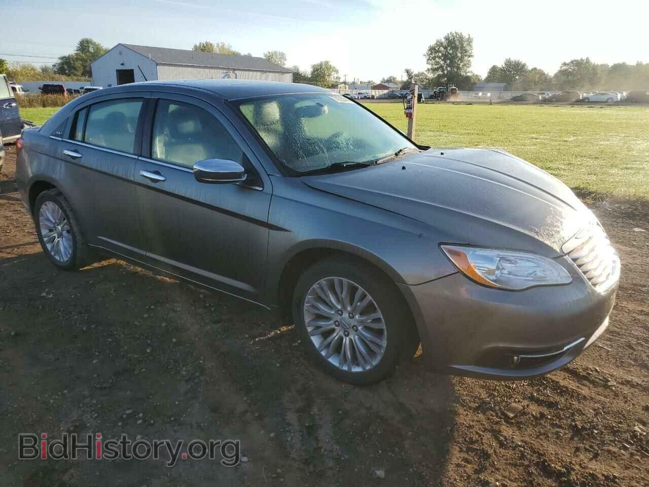 2012 CHRYSLER 200 - VIN: 1C3CCBCGXCN197375 - Фото 4
