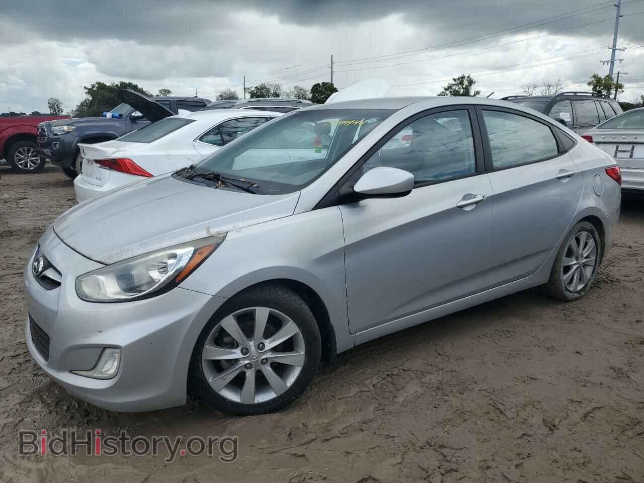 Фотография KMHCU4AE1DU461348 - HYUNDAI ACCENT 2013