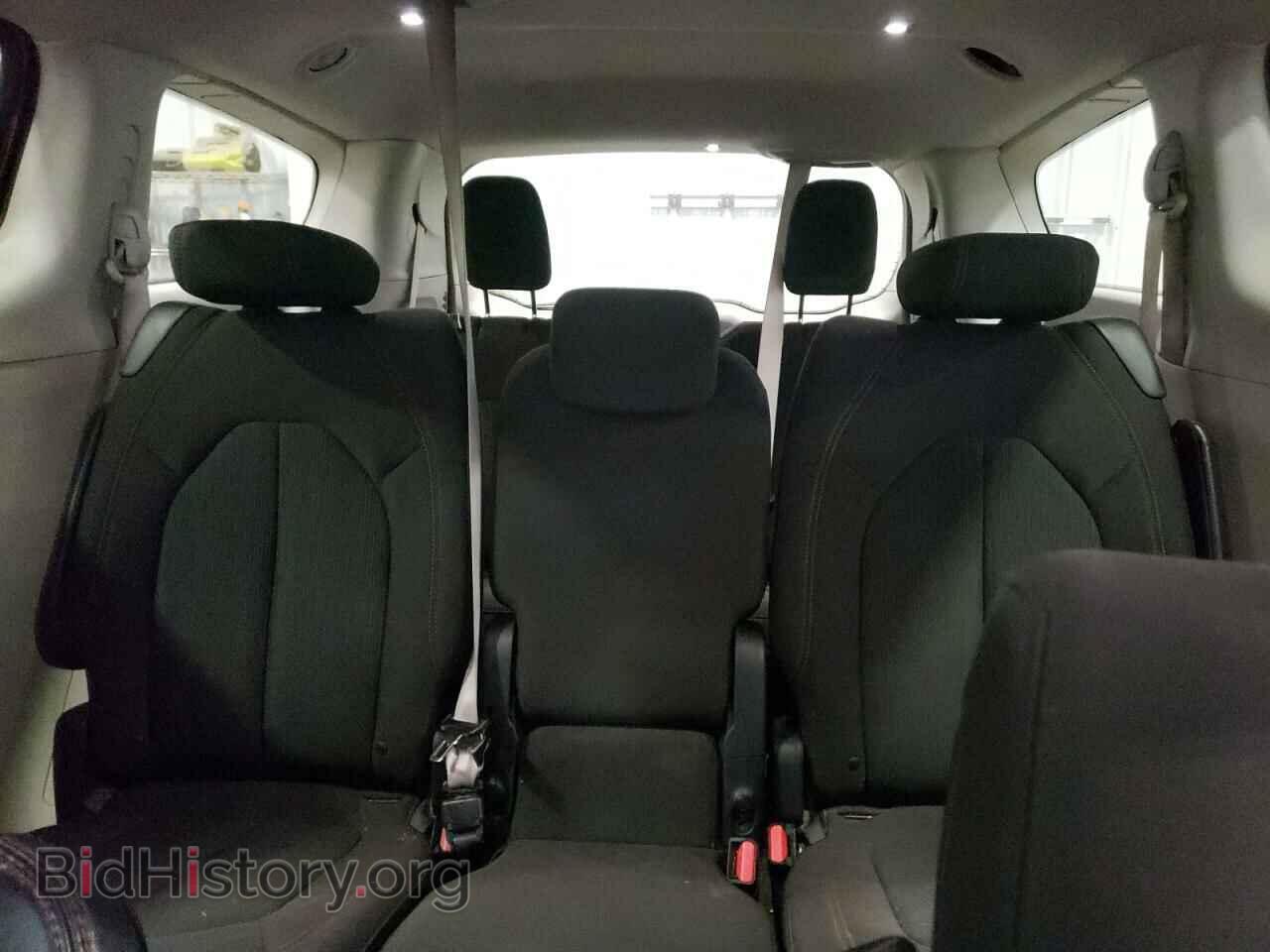 2018 CHRYSLER PACIFICA - VIN: 2C4RC1FG0JR125855 - Photo 10