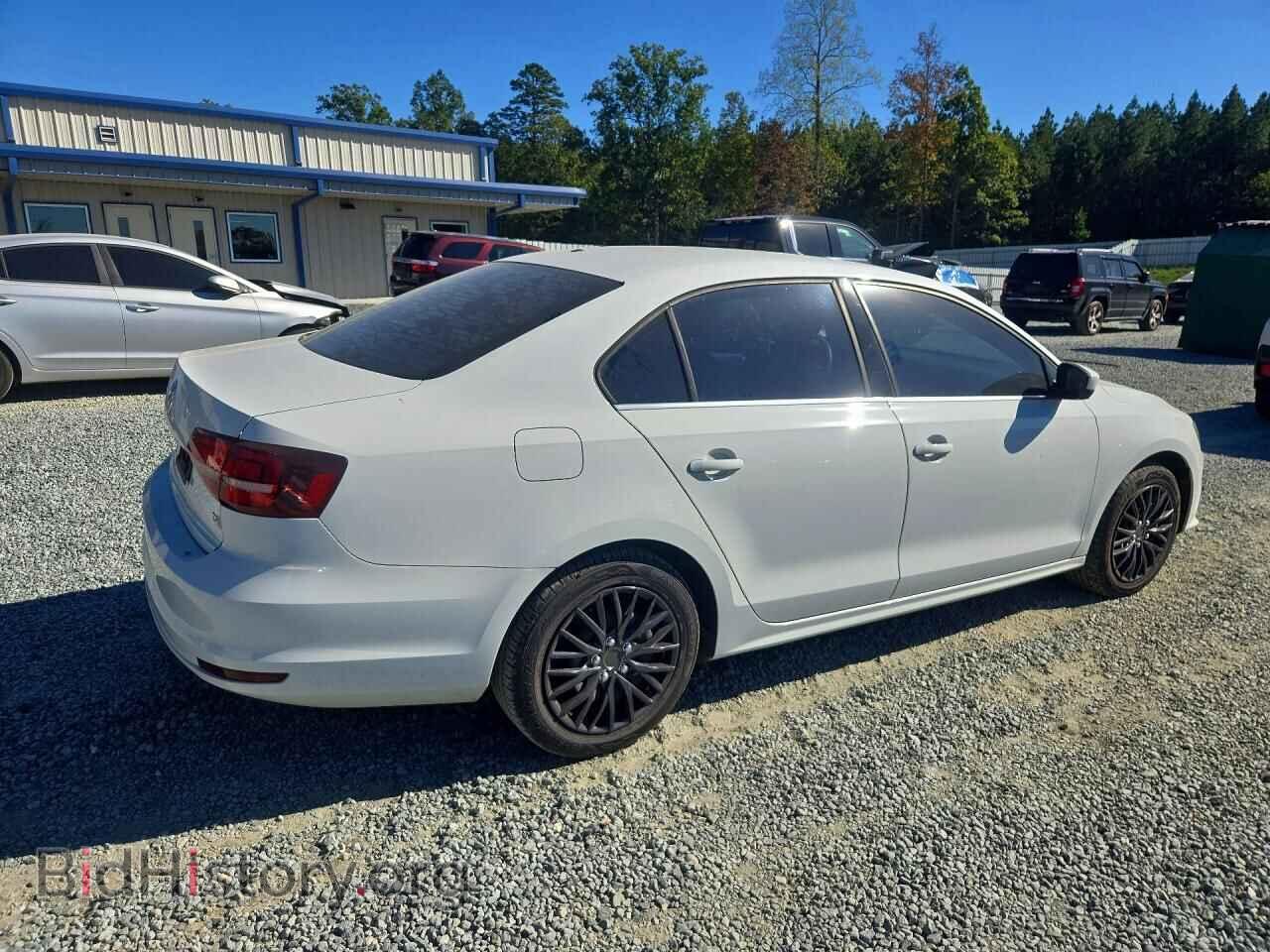 2017 Volkswagen JETTA (VIN 3VW2B7AJ5HM415050) — фото 3 из 12