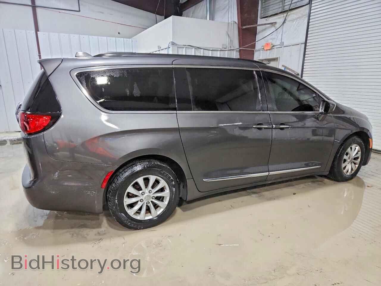 2017 CHRYSLER PACIFICA - VIN: 2C4RC1BG1HR576745 - Фото 3