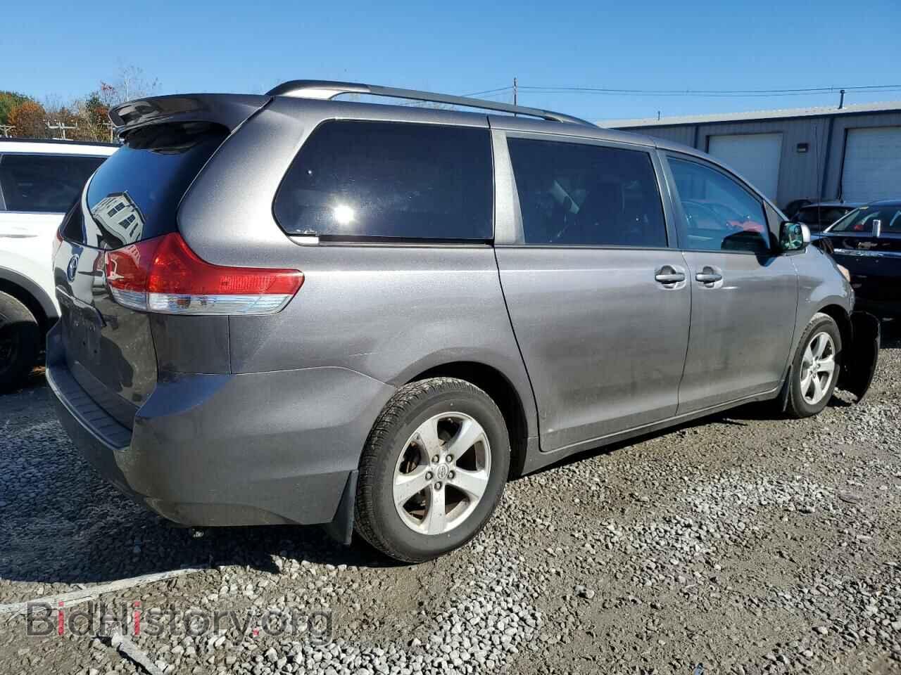 2012 TOYOTA All Models - VIN: 5TDKK3DC2CS184027 - Фото 3