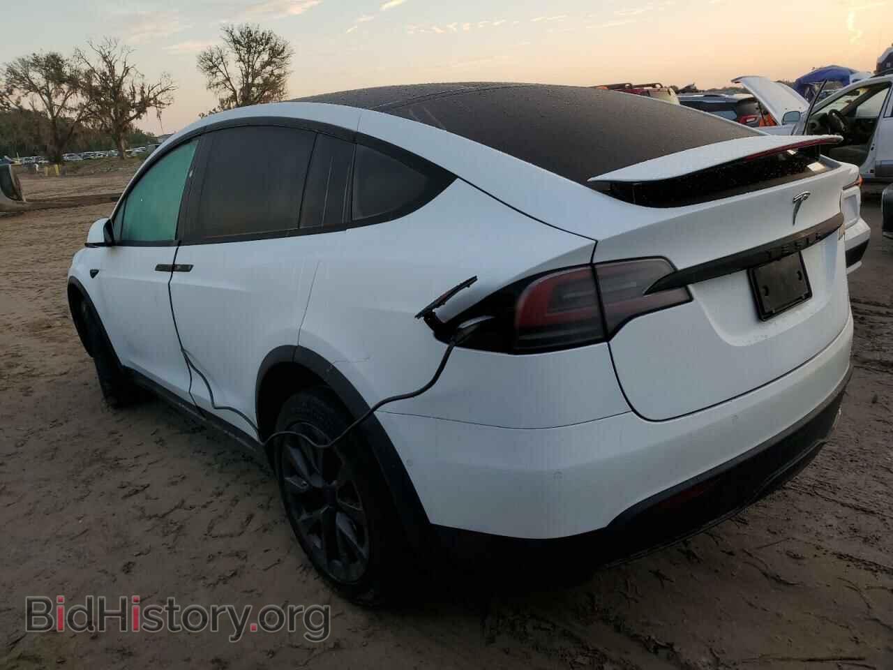 2022 TESLA MODEL X - VIN: 7SAXCBE58NF343625 - Photo 2