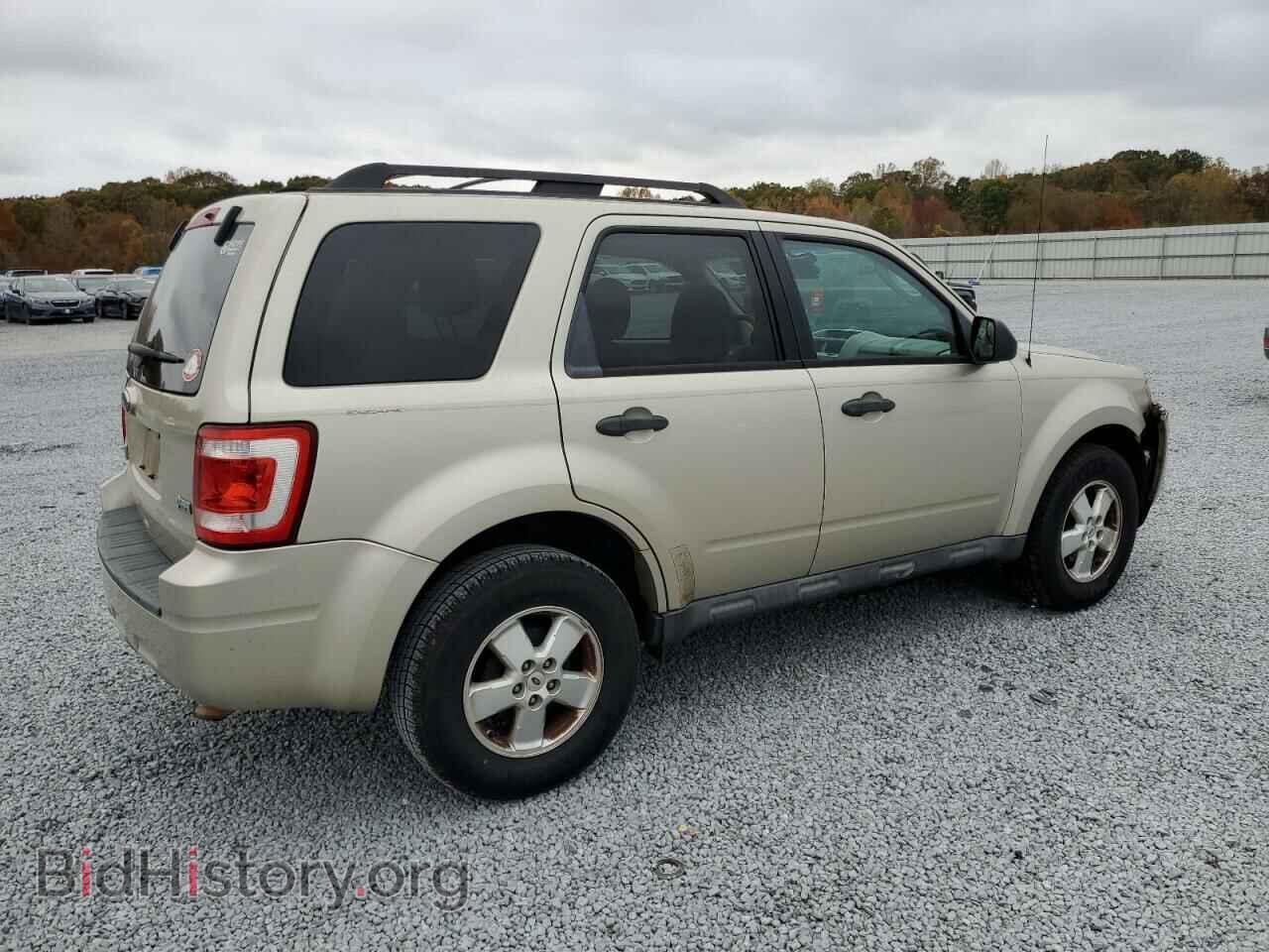 2010 FORD ESCAPE - VIN: 1FMCU0DG5AKD16505 - Фото 3