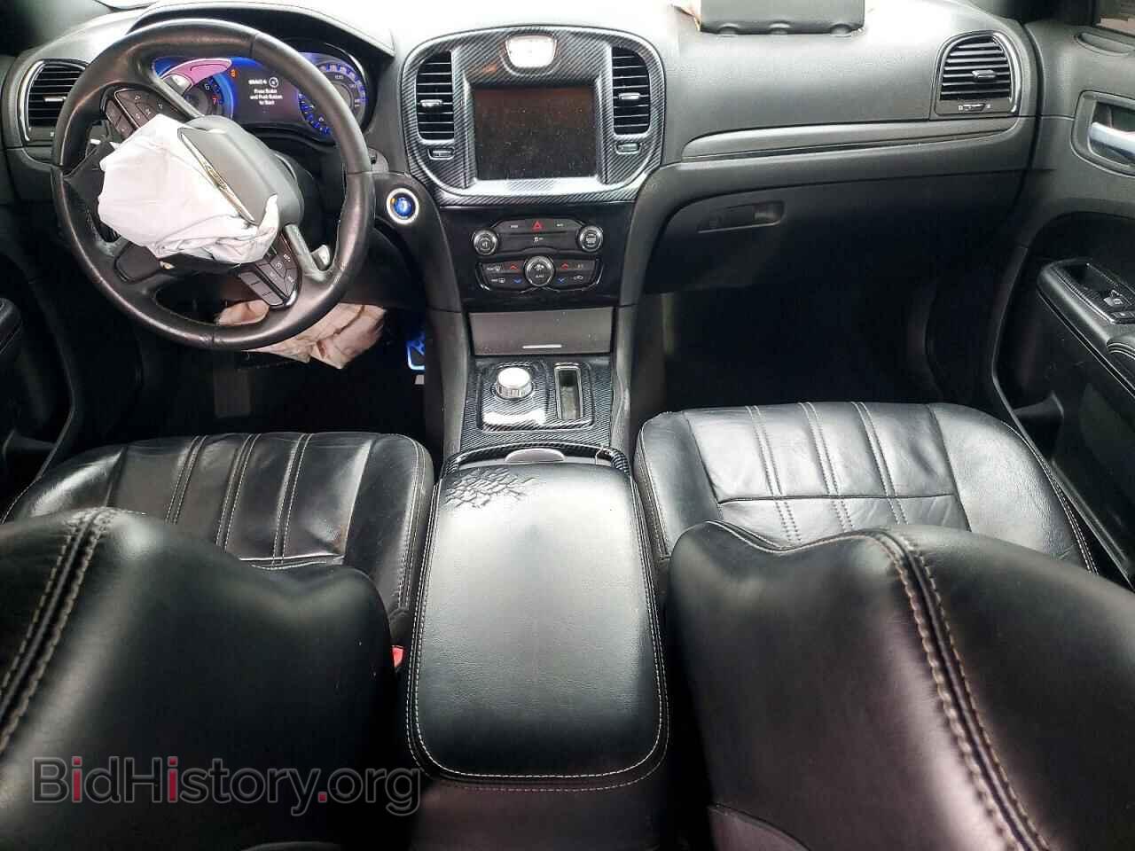 2016 CHRYSLER 300 - VIN: 2C3CCABG5GH198301 - Фото 8