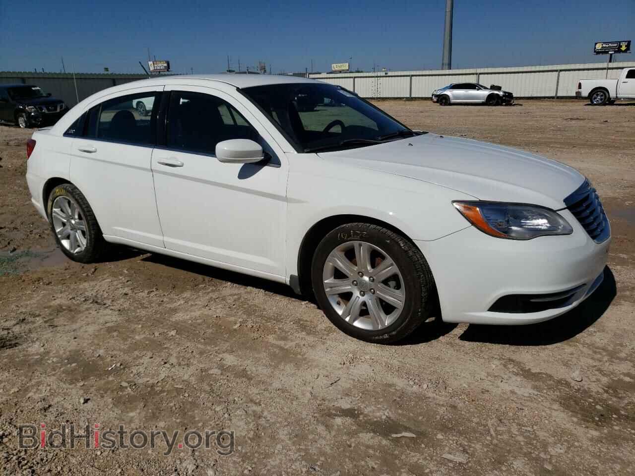 2013 CHRYSLER 200 - VIN: 1C3CCBAB6DN687109 - Photo 4