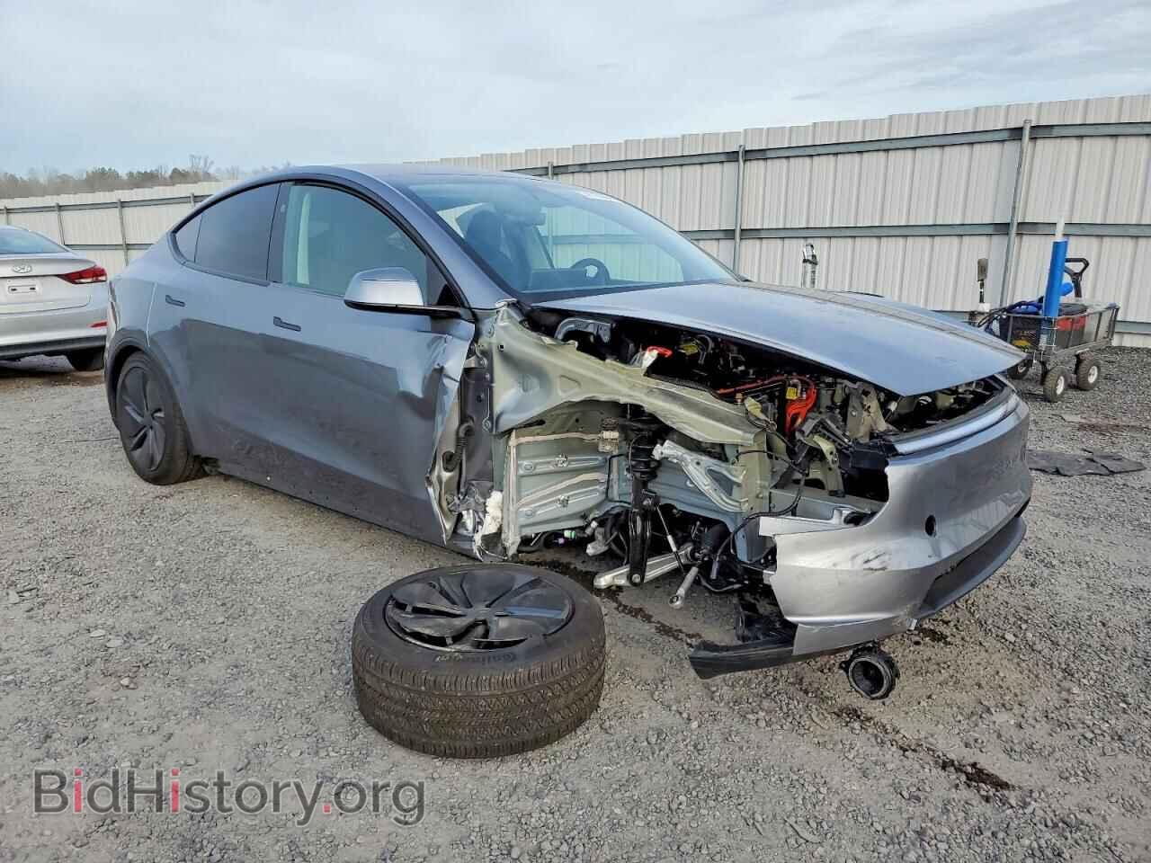2026 TESLA MODEL Y - VIN: 7SAYGDEE4TF401716 - Photo 4