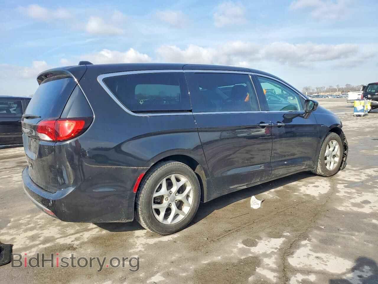 2018 CHRYSLER PACIFICA - VIN: 2C4RC1FG2JR117045 - Photo 3
