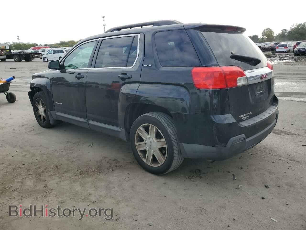 2010 GMC TERRAIN - VIN: 2CTALSEC5B6436982 - Photo 2