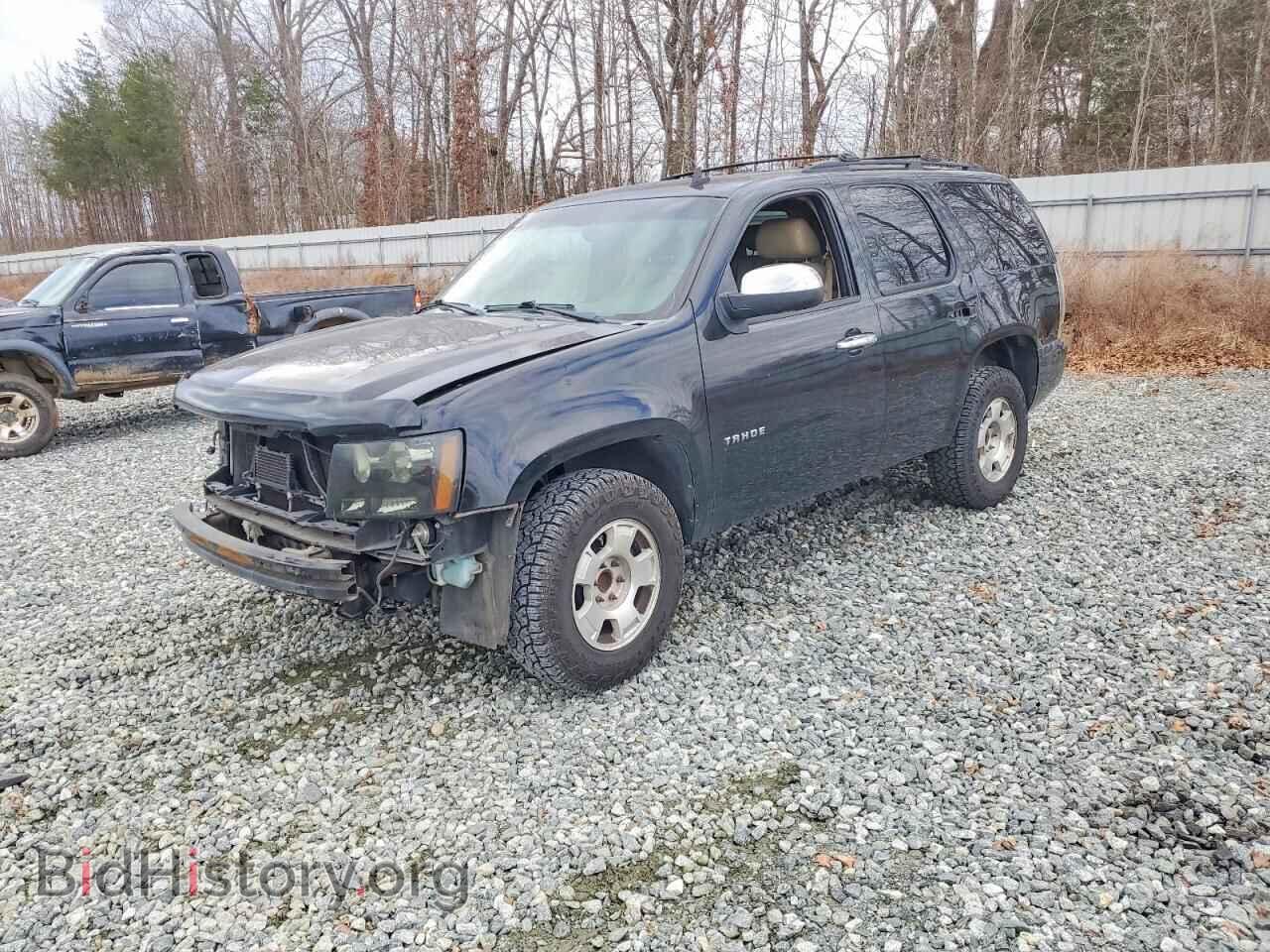 Photo 1GNUCBE01AR113473 - CHEVROLET TAHOE 2010