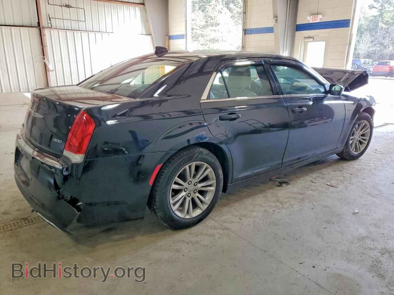 2018 CHRYSLER 300 - VIN: 2C3CCAAG0JH117231 - Фото 3