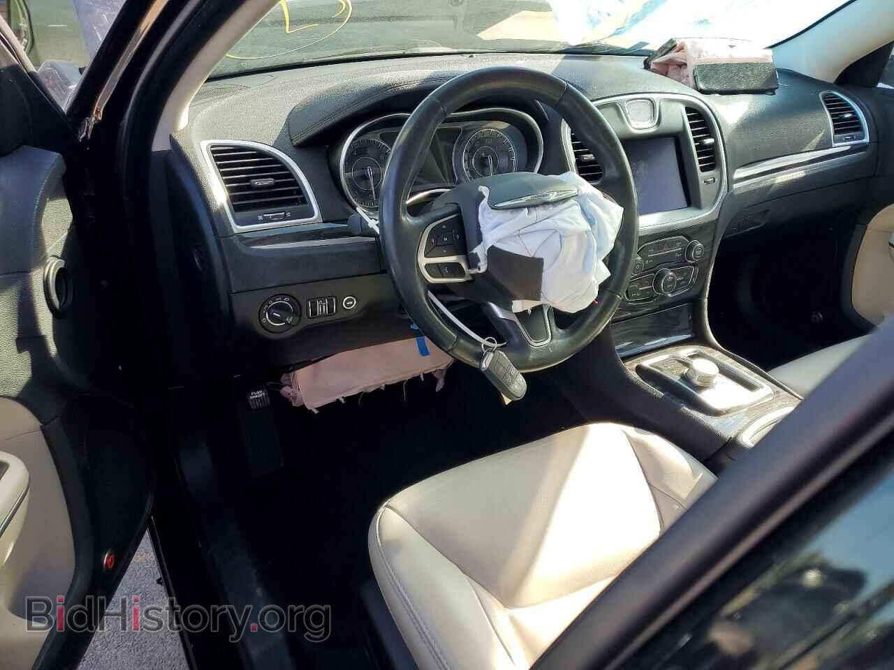 2018 CHRYSLER 300 - VIN: 2C3CCAAG0JH117231 - Фото 8