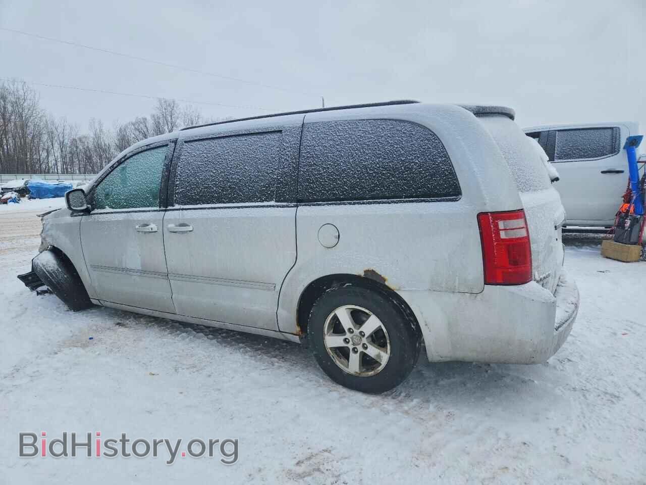 2009 DODGE CARAVAN - VIN: 2D8HN54109R633199 - Фото 2