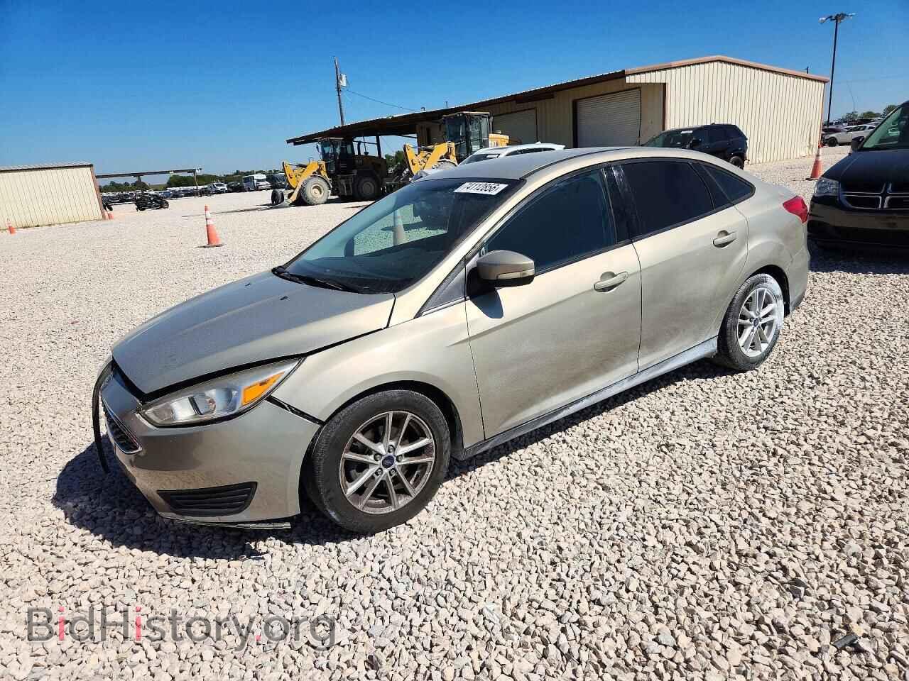 2016 Ford FOCUS SE (VIN 1FADP3F28GL257963) — photo 1 of 13, Copart, damage: front end