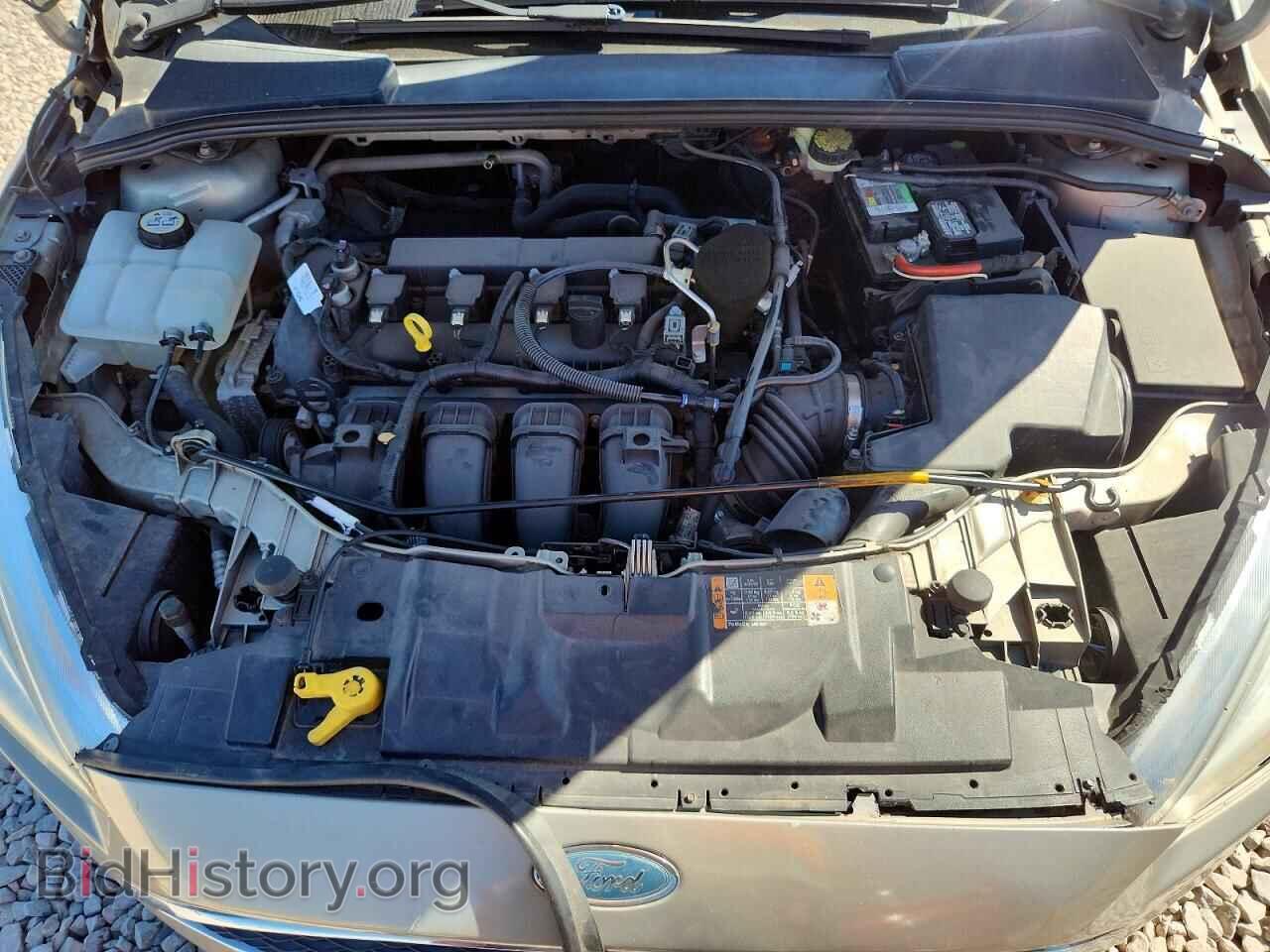 2016 Ford FOCUS (VIN 1FADP3F28GL257963) — photo 11 of 13