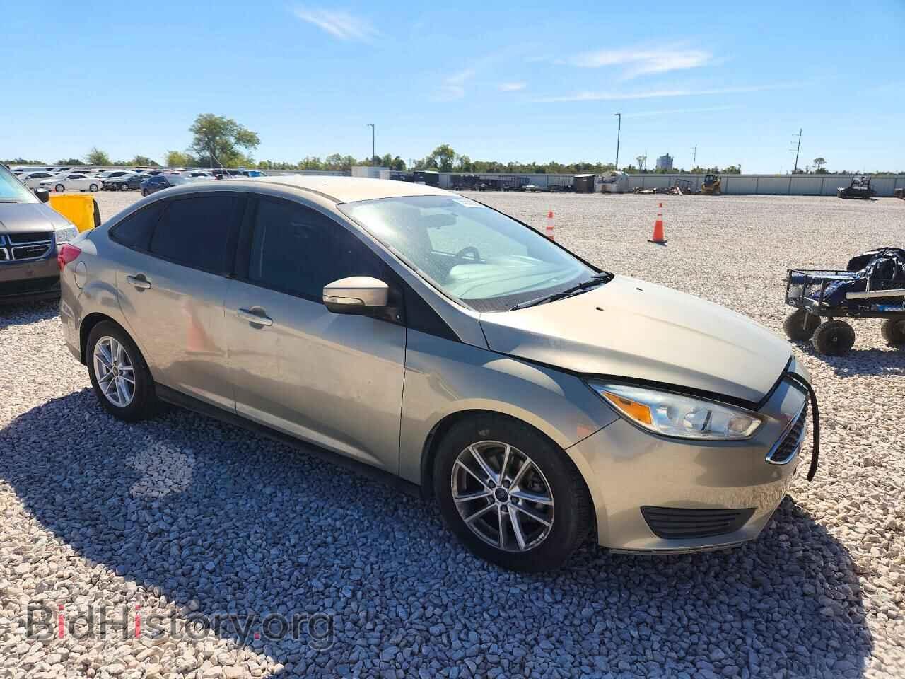 2016 Ford FOCUS (VIN 1FADP3F28GL257963) — photo 4 of 13