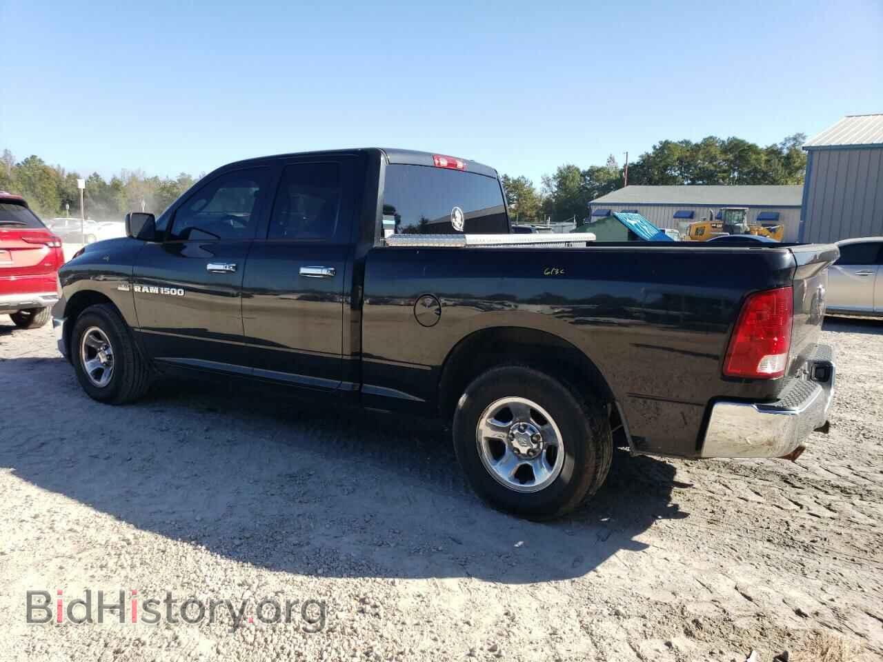 2011 DODGE All Models - VIN: 1D7RB1GTXBS628295 - Фото 2