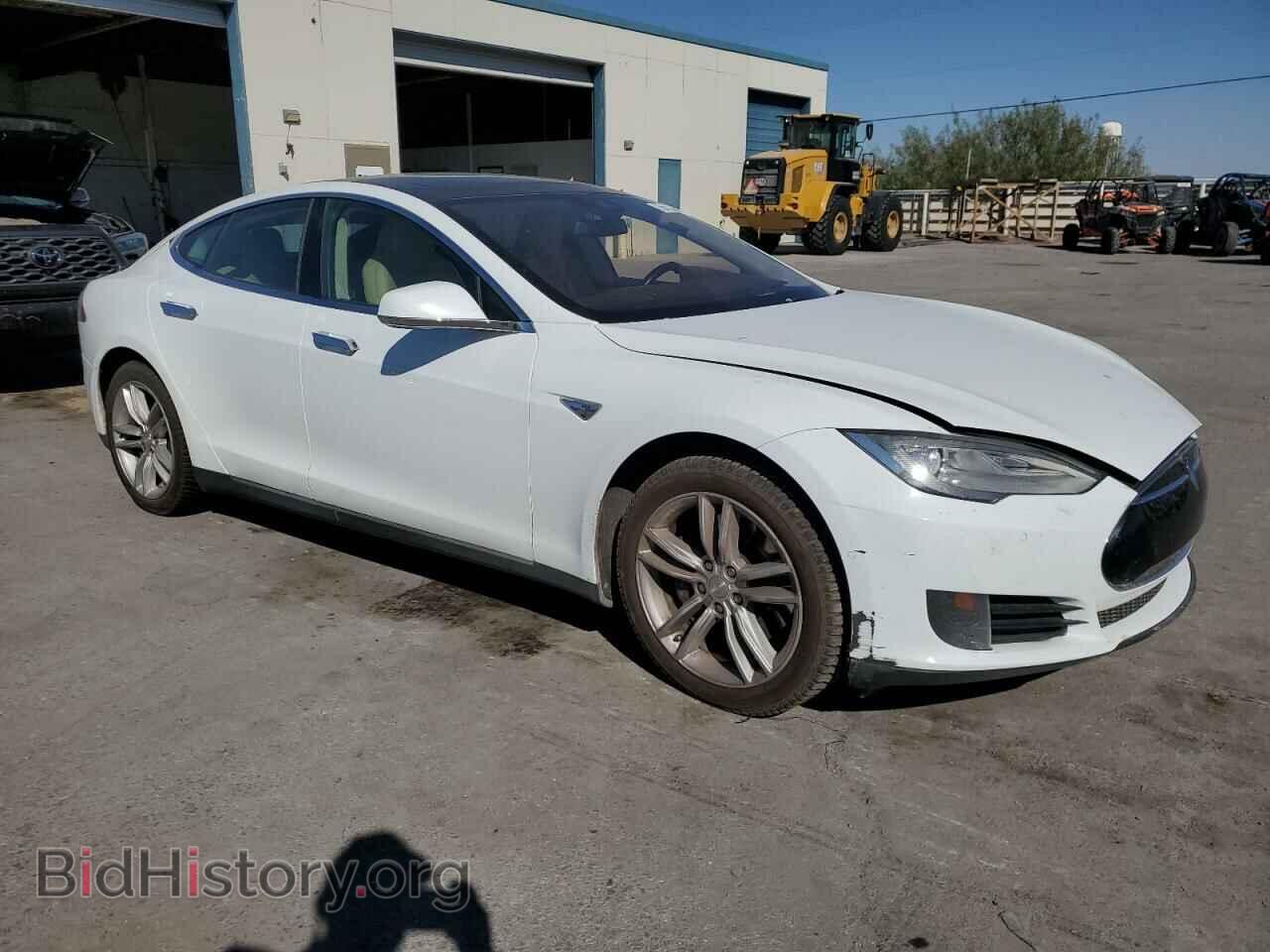 2015 TESLA MODEL S - VIN: 5YJSA1E18FF115906 - Фото 4
