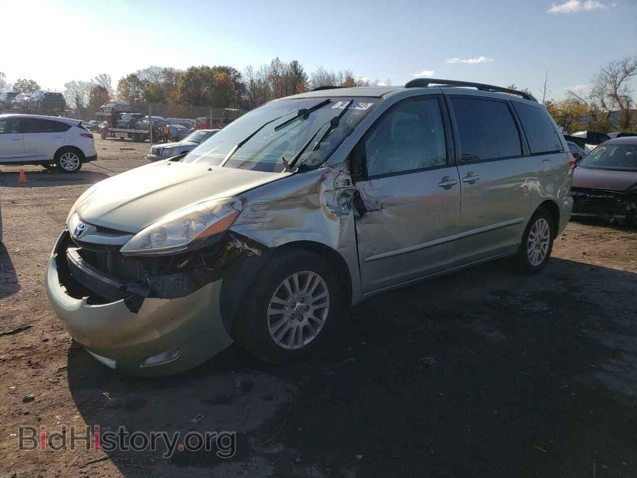 Photo 5TDZK22C28S216879 - TOYOTA All Models 2008