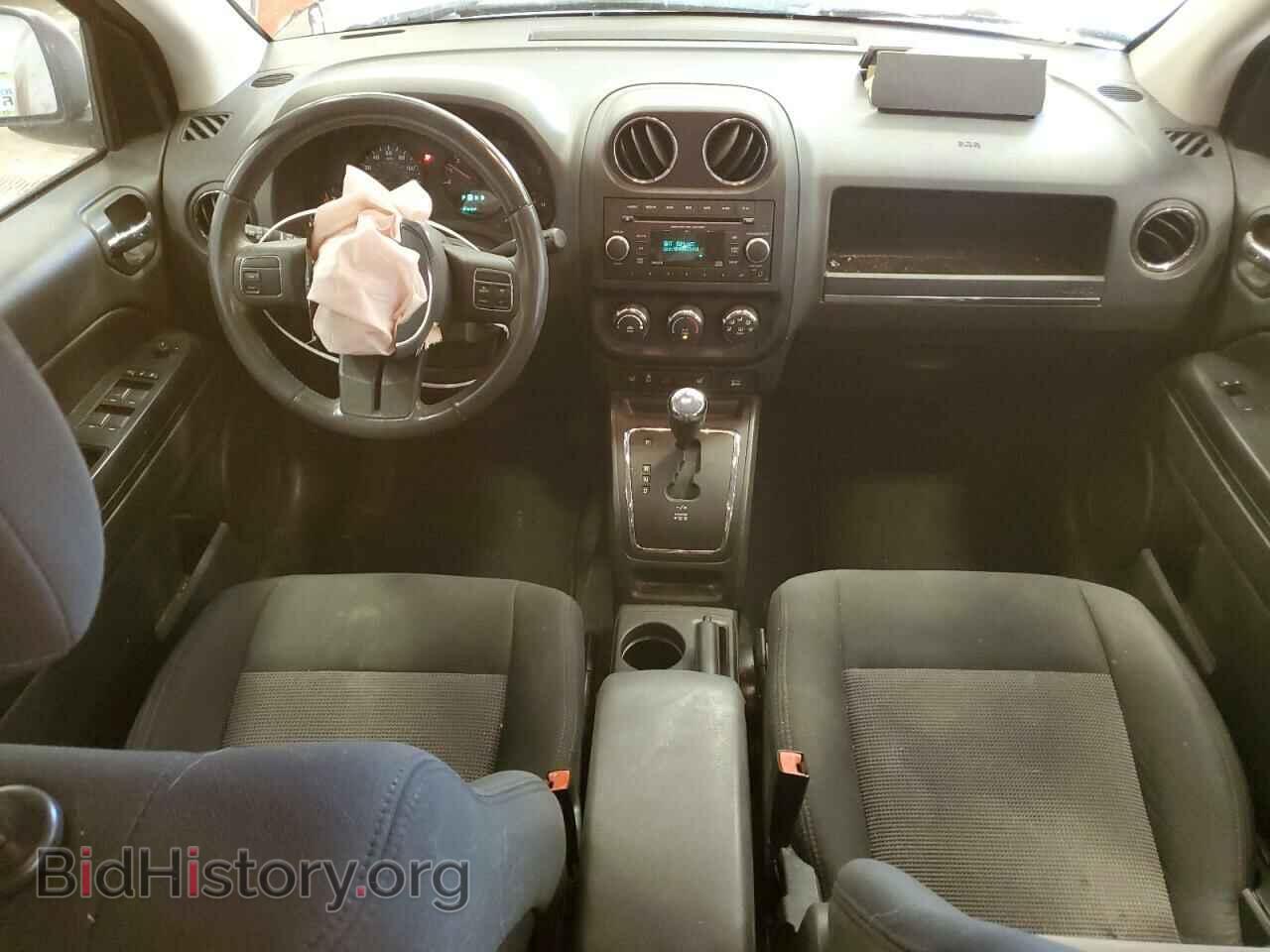 2012 JEEP COMPASS - VIN: 1C4NJDEB0CD577340 - Photo 8