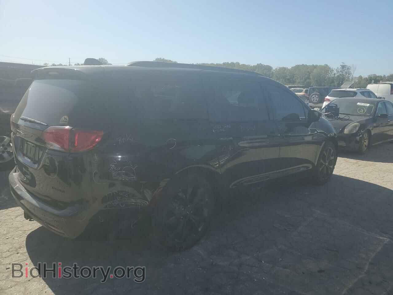 2020 CHRYSLER PACIFICA - VIN: 2C4RC1GG3LR240922 - Photo 3