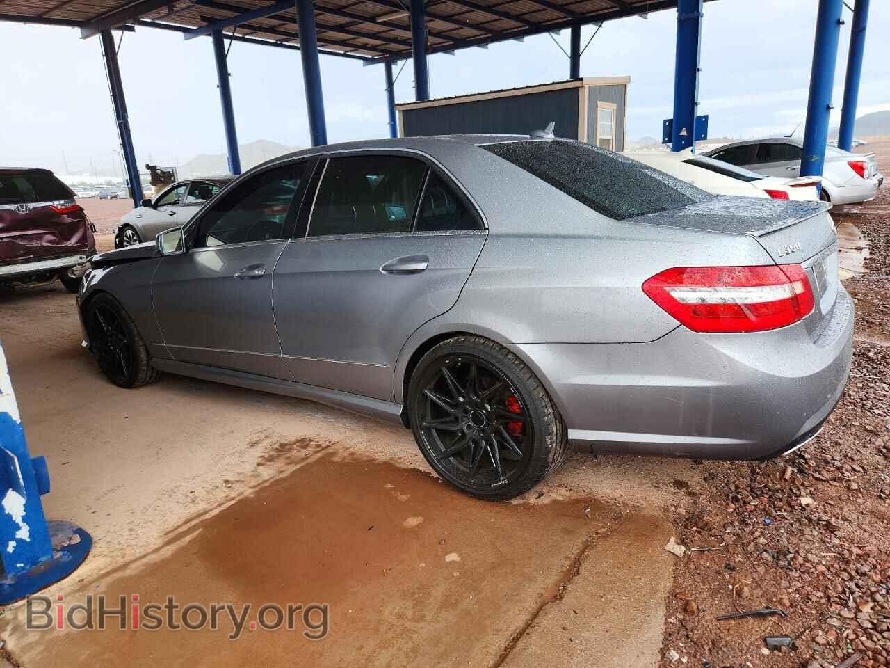 2013 Mercedes-Benz E-CLASS (VIN WDDHF2EB9DA742796) — photo 2 of 12