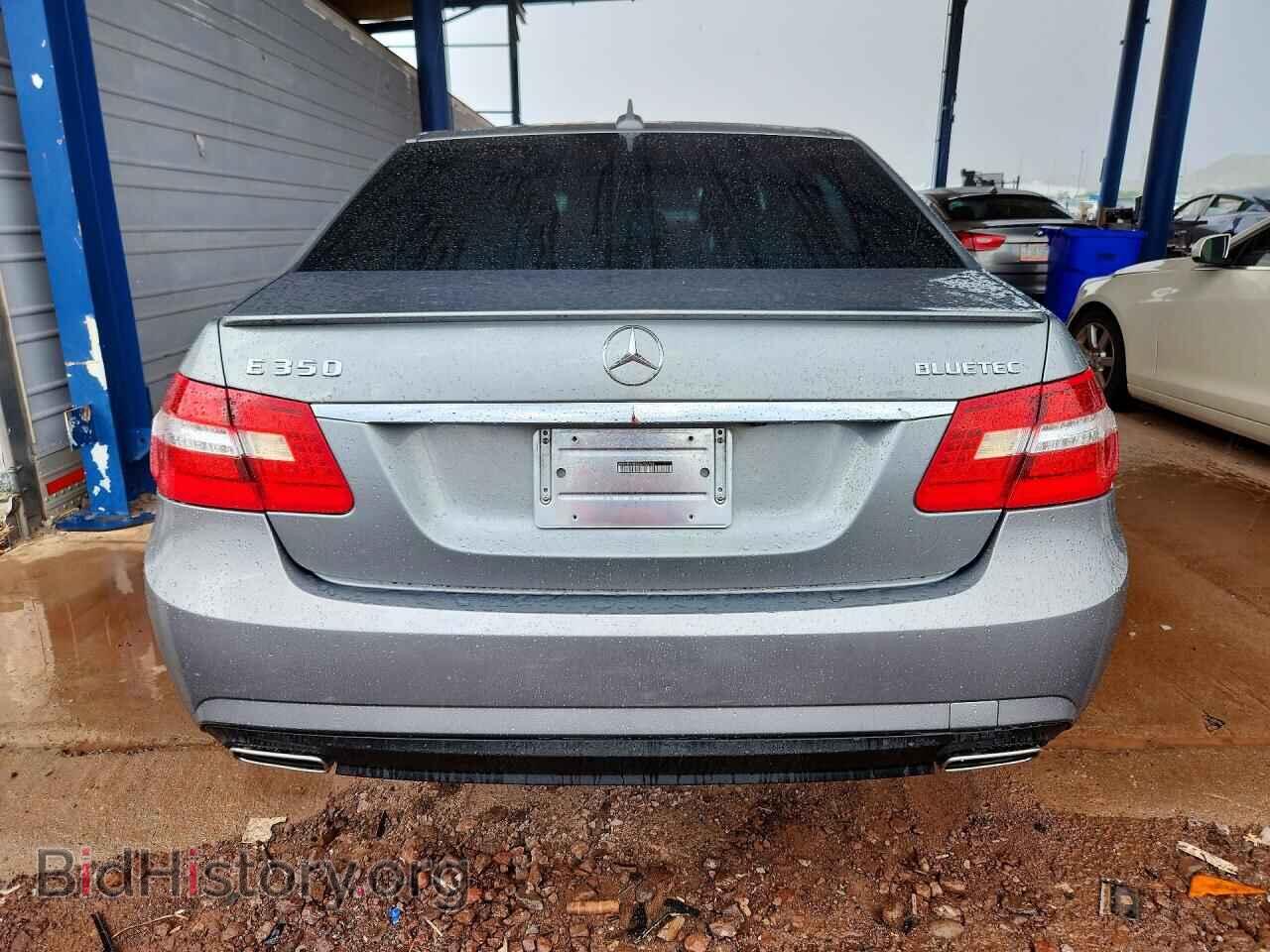 2013 Mercedes-Benz E-CLASS (VIN WDDHF2EB9DA742796) — photo 6 of 12