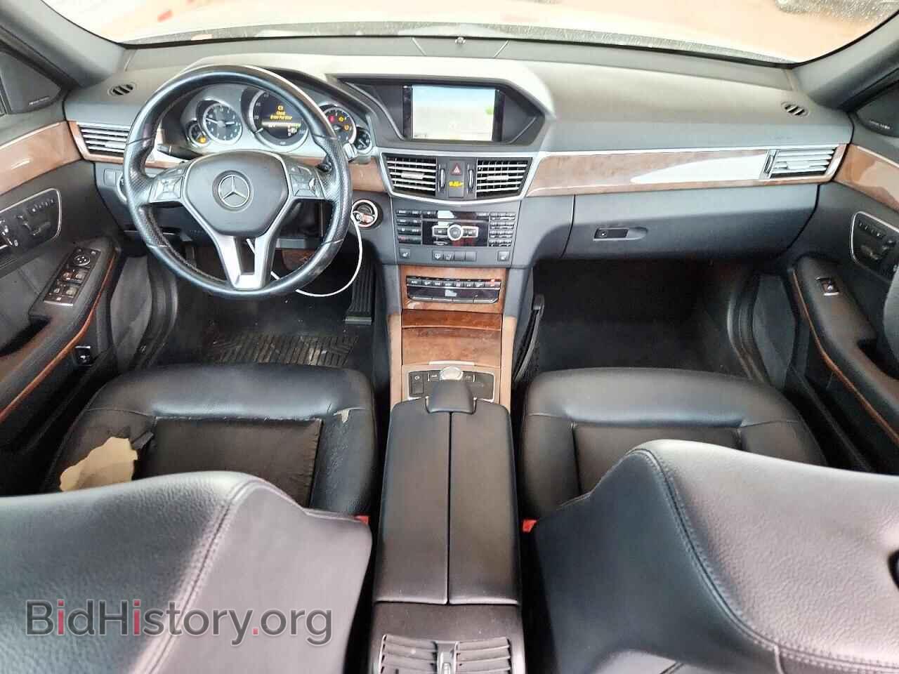 2013 Mercedes-Benz E-CLASS (VIN WDDHF2EB9DA742796) — photo 8 of 12