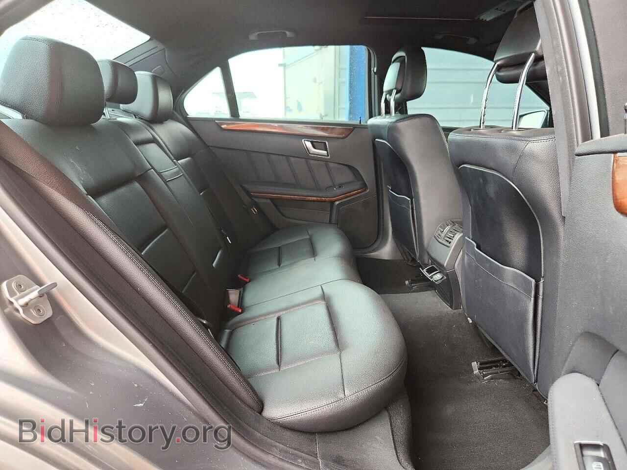 2013 Mercedes-Benz E-CLASS (VIN WDDHF2EB9DA742796) — photo 10 of 12