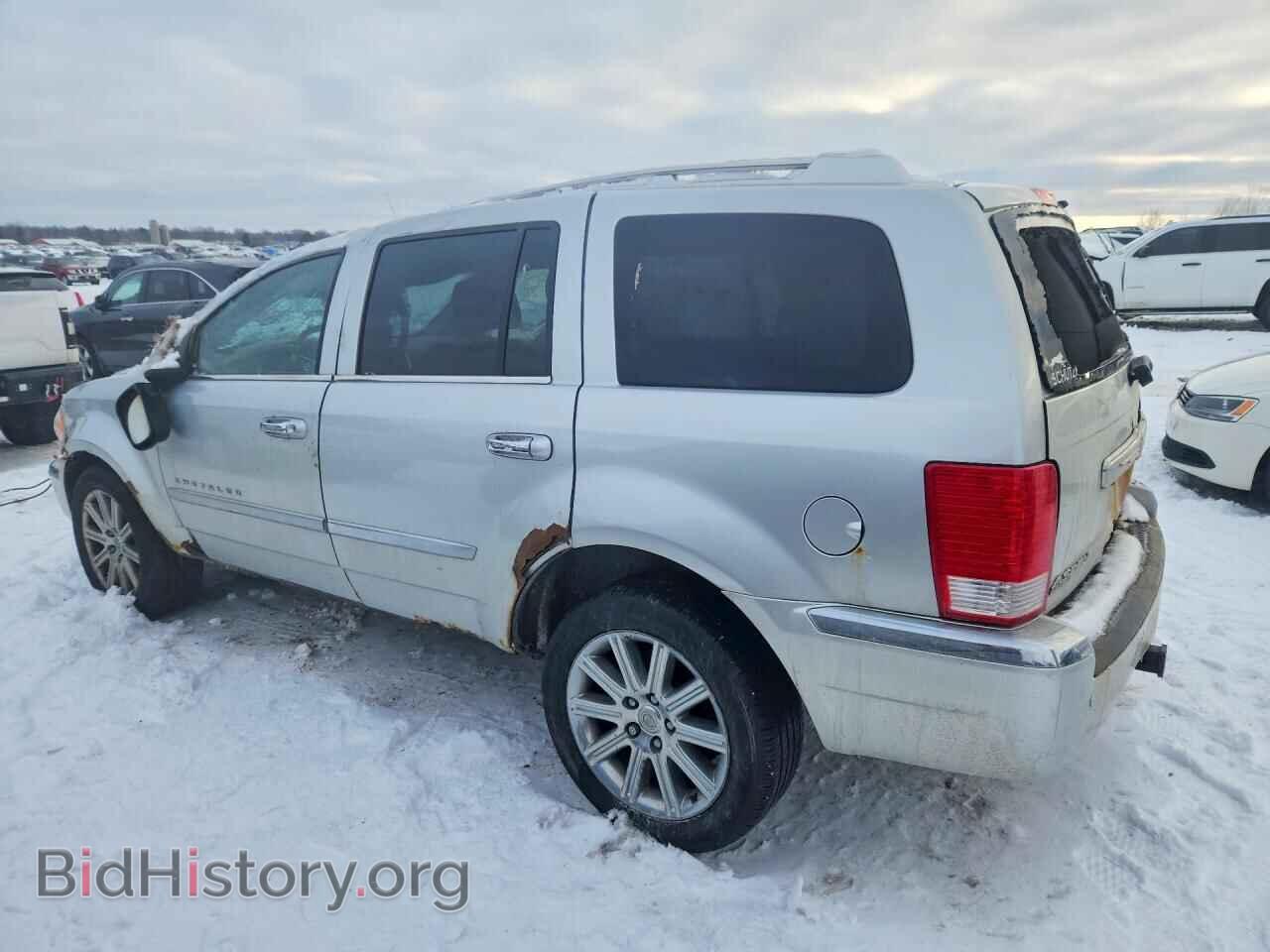 2008 CHRYSLER ASPEN - VIN: 1A8HW58258F132306 - Фото 2
