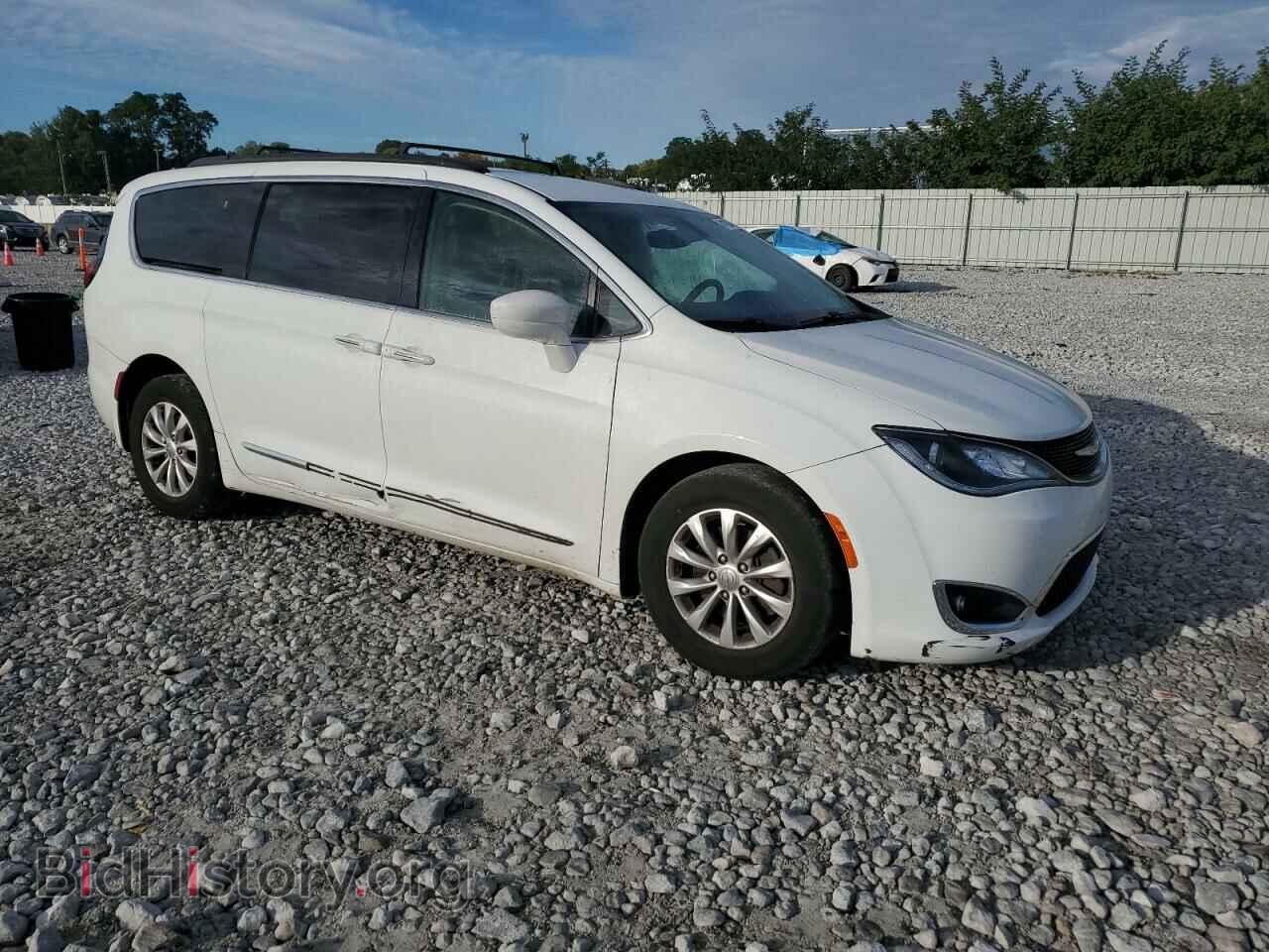 2017 CHRYSLER PACIFICA - VIN: 2C4RC1BG8HR533889 - Фото 4