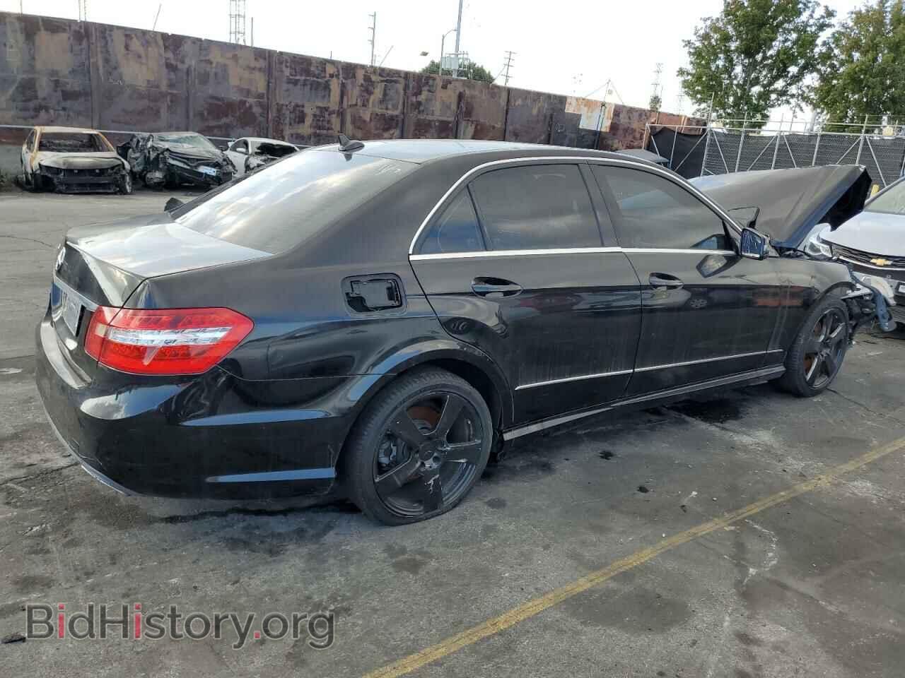 2011 MERCEDES-BENZ E-CLASS - VIN: WDDHF5GB5BA462336 - Фото 3
