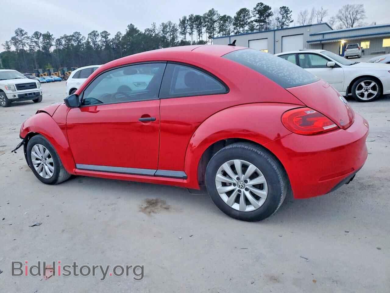 2015 VOLKSWAGEN BEETLE - VIN: 3VWF17AT1FM654792 - Photo 2