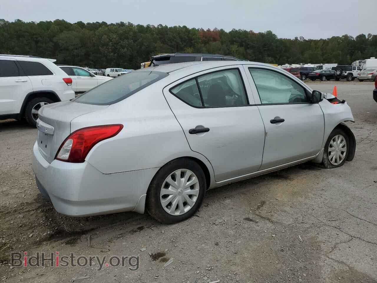 2017 NISSAN VERSA - VIN: 3N1CN7APXHL842445 - Фото 3