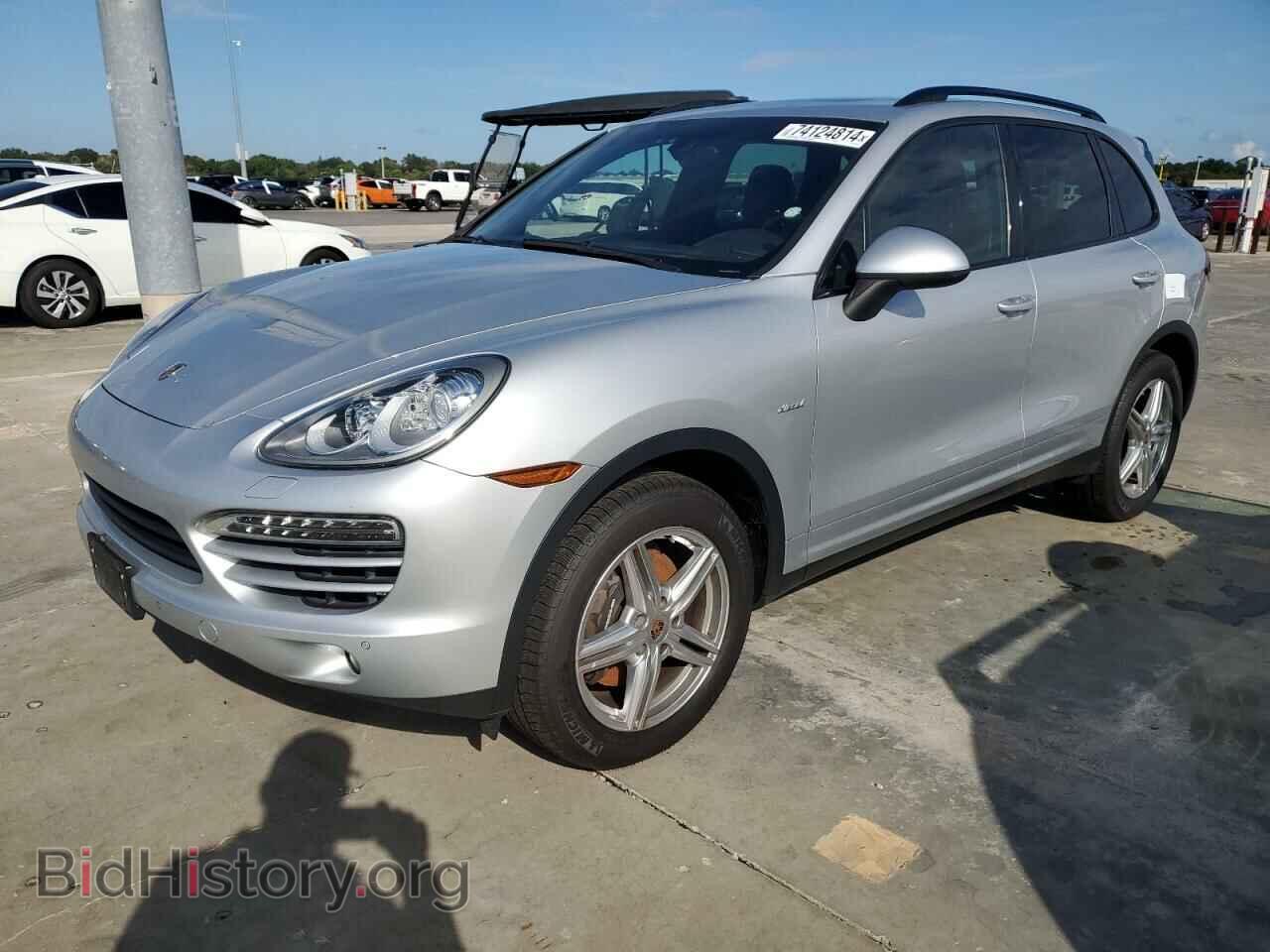 Photo WP1AF2A27DLA35734 - PORSCHE CAYENNE 2013