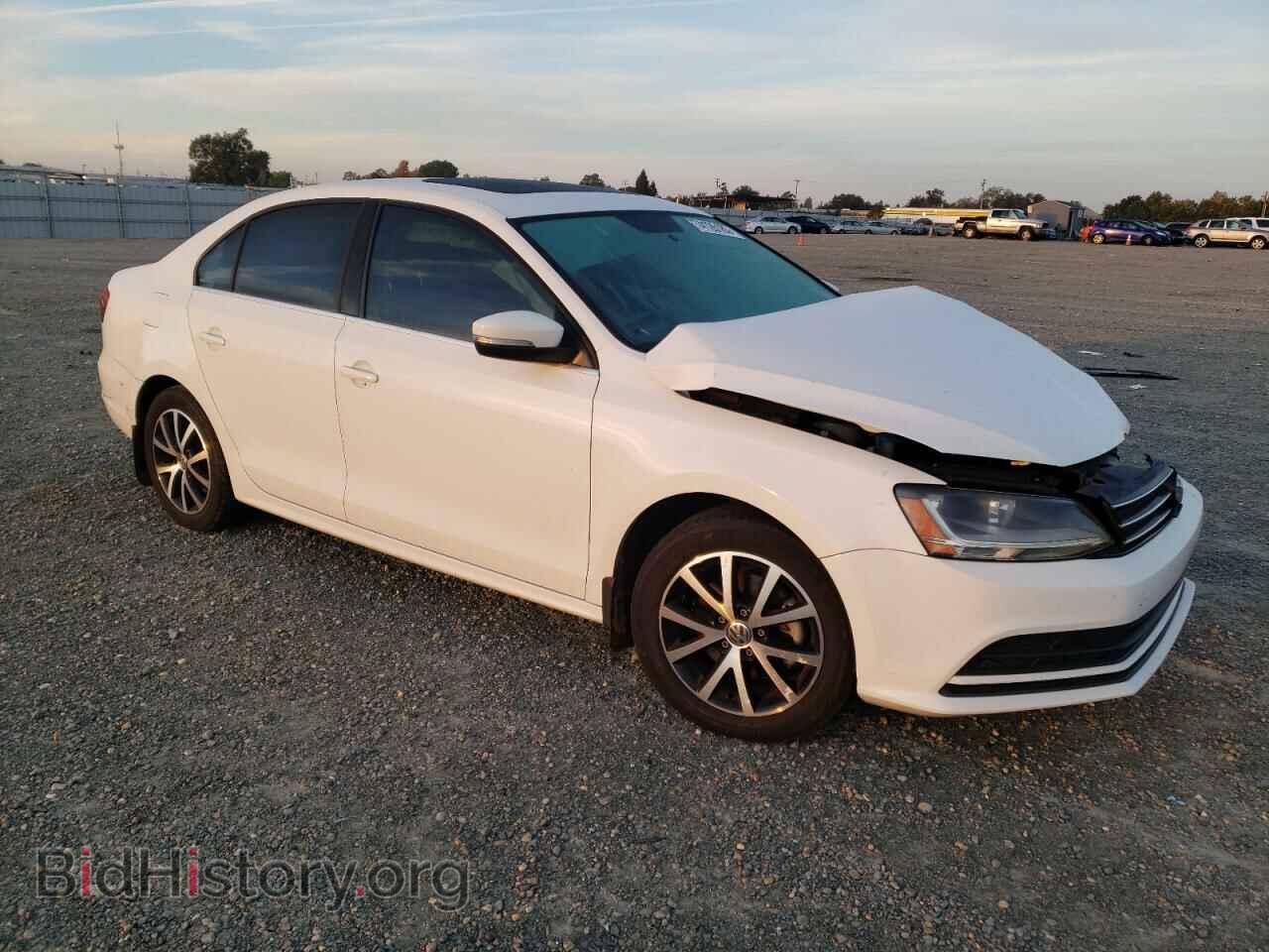 2017 VOLKSWAGEN JETTA - VIN: 3VWDB7AJ1HM321384 - Фото 4