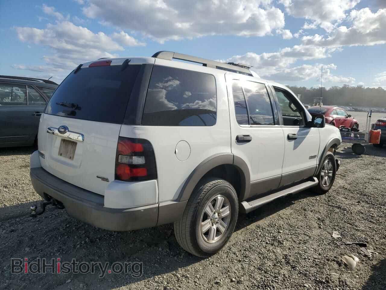 2006 FORD EXPLORER - VIN: 1FMEU63EX6UA91876 - Фото 3